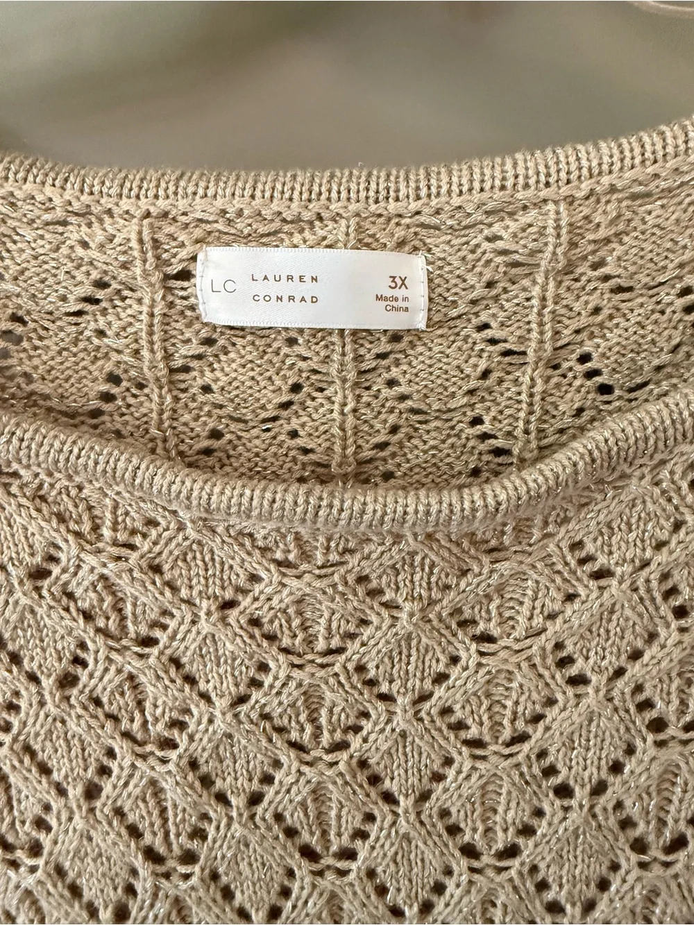 LC Lauren Conrad 3X Beige Open Knit Pointelle Sweater Metallic Scallop Hem NWT